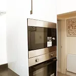 3bedrooms Stylish With Free Parking & Hot Tub * לידס