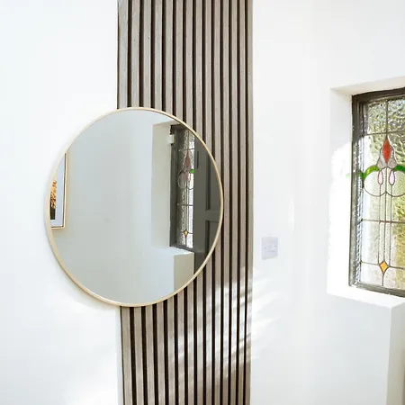 Апартаменти 3bedrooms Stylish With Free Parking & Hot Tub Лідс