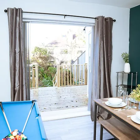 Lejlighed 3bedrooms Stylish With Free Parking & Hot Tub