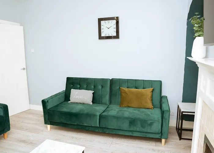 Διαμέρισμα 3bedrooms Stylish With Free Parking & Hot Tub *