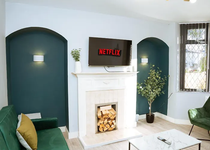 3bedrooms Stylish With Free Parking & Hot Tub *